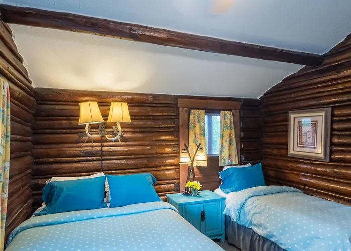 Log Lodge Pinedale
