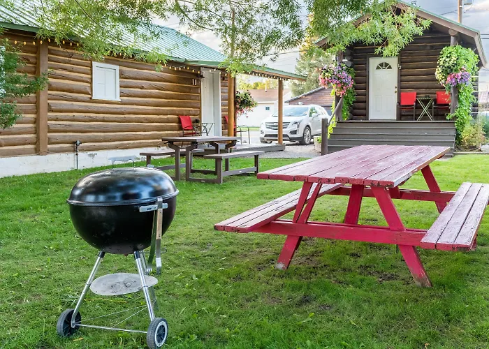 Lodge Log Pinedale